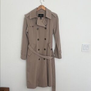 London Fog Women's Classic Beige Trench Coat